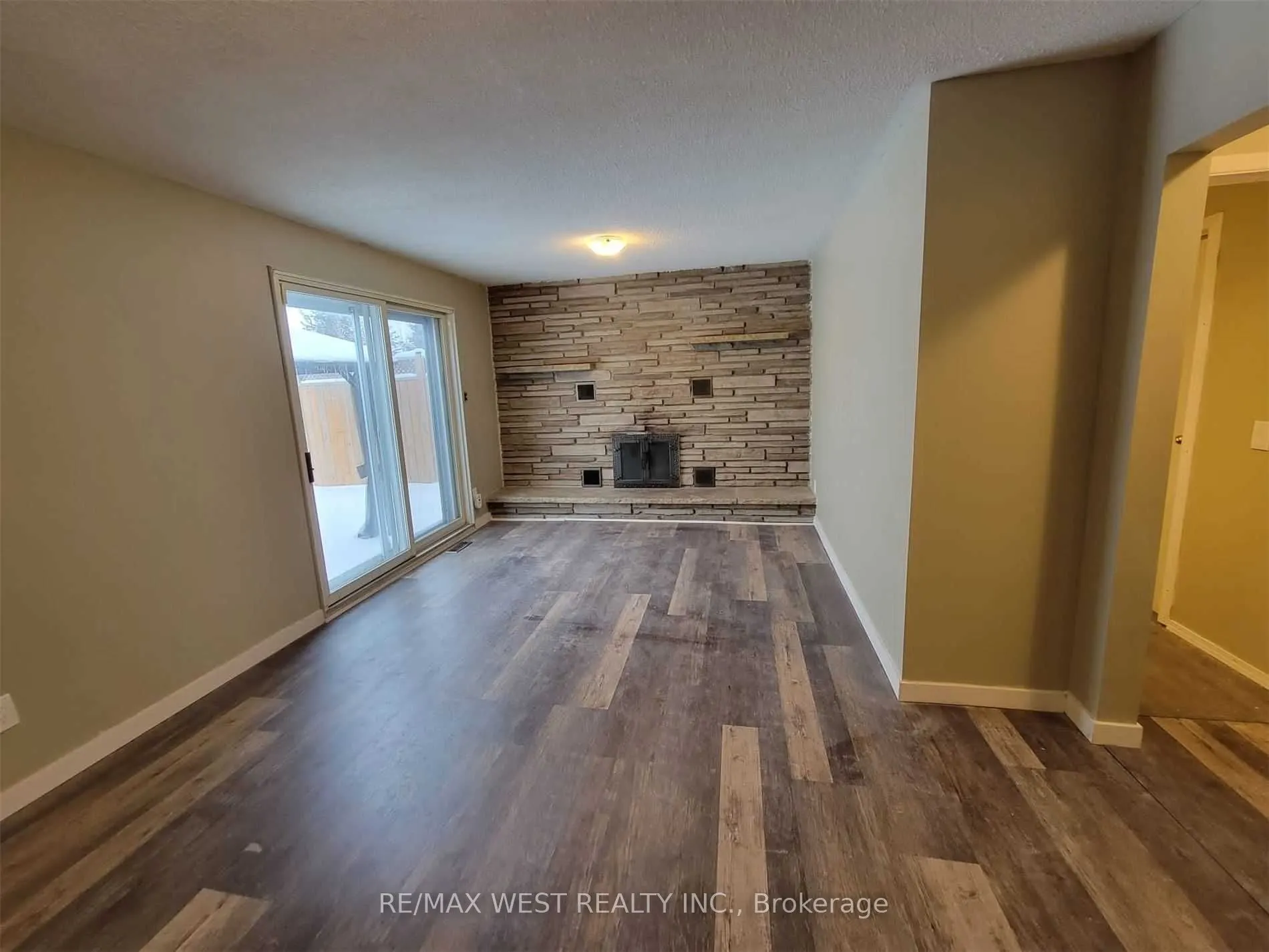 97 College Crescent, #Lr/Bsmt