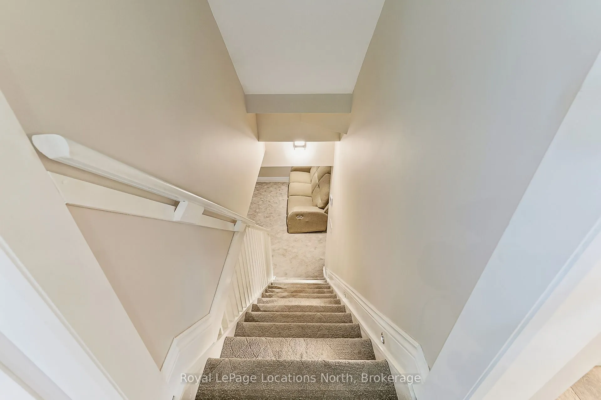 434 Oak Street