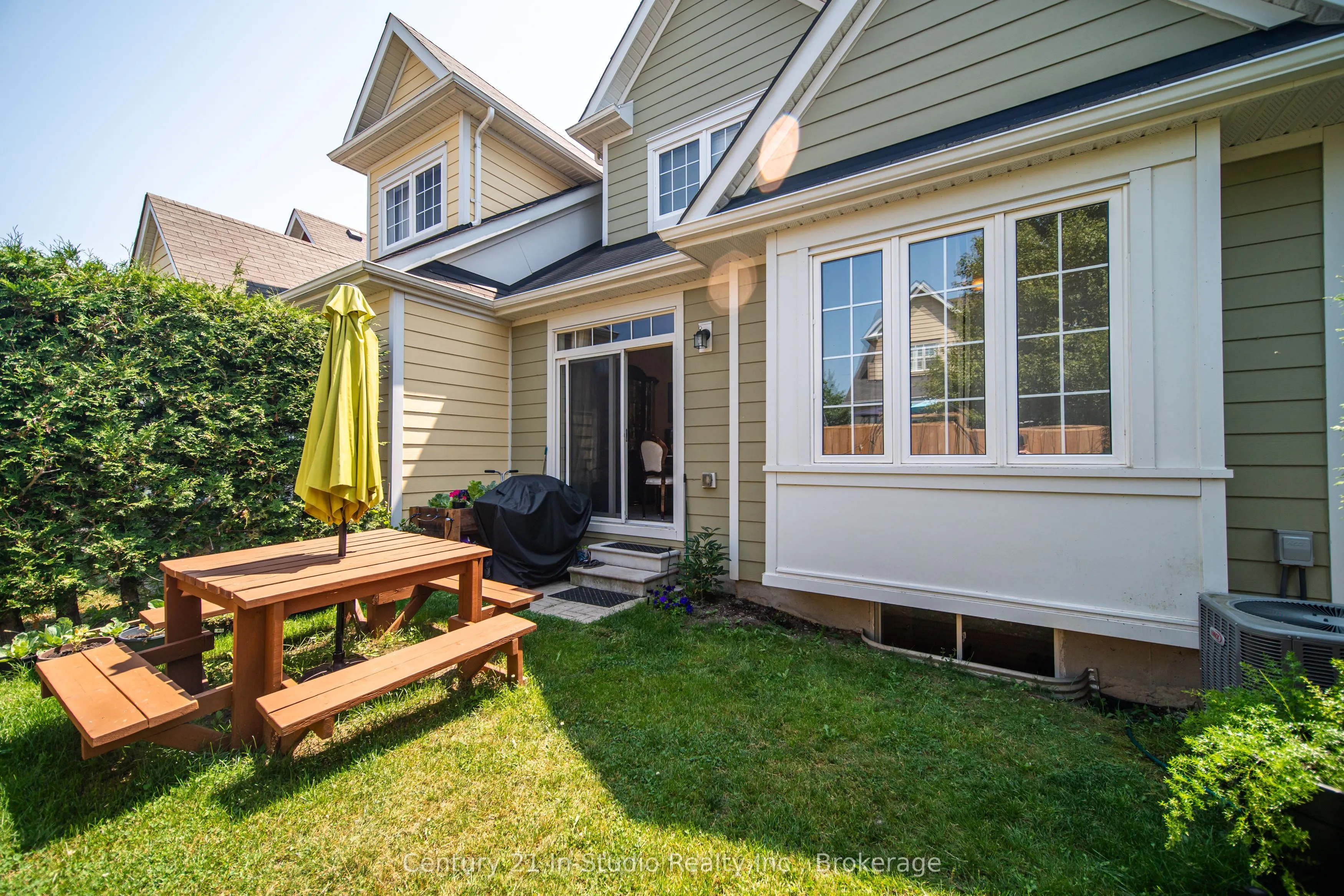 10 Providence Way