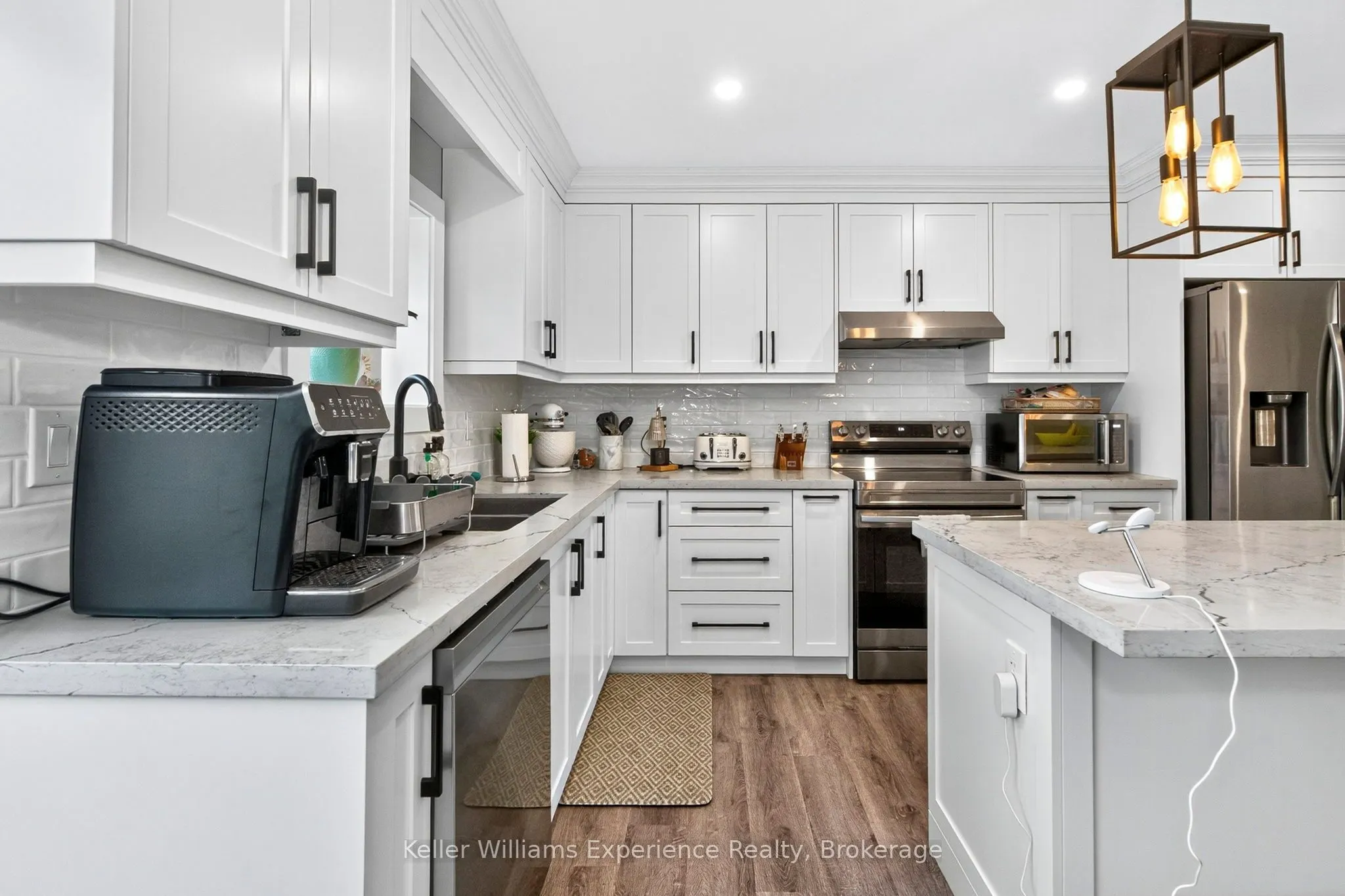 2425 Old Fort Road