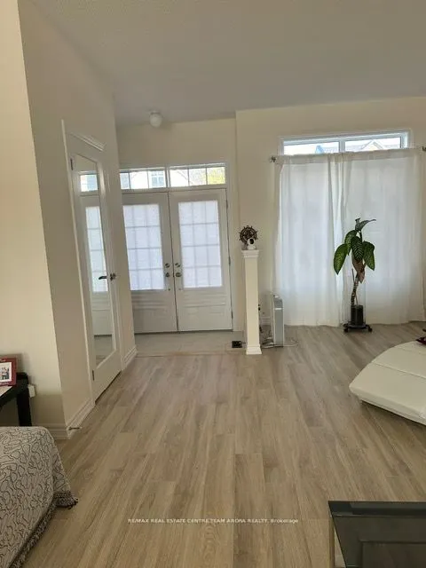 27 Bianca Crescent