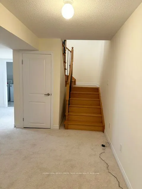 27 Bianca Crescent