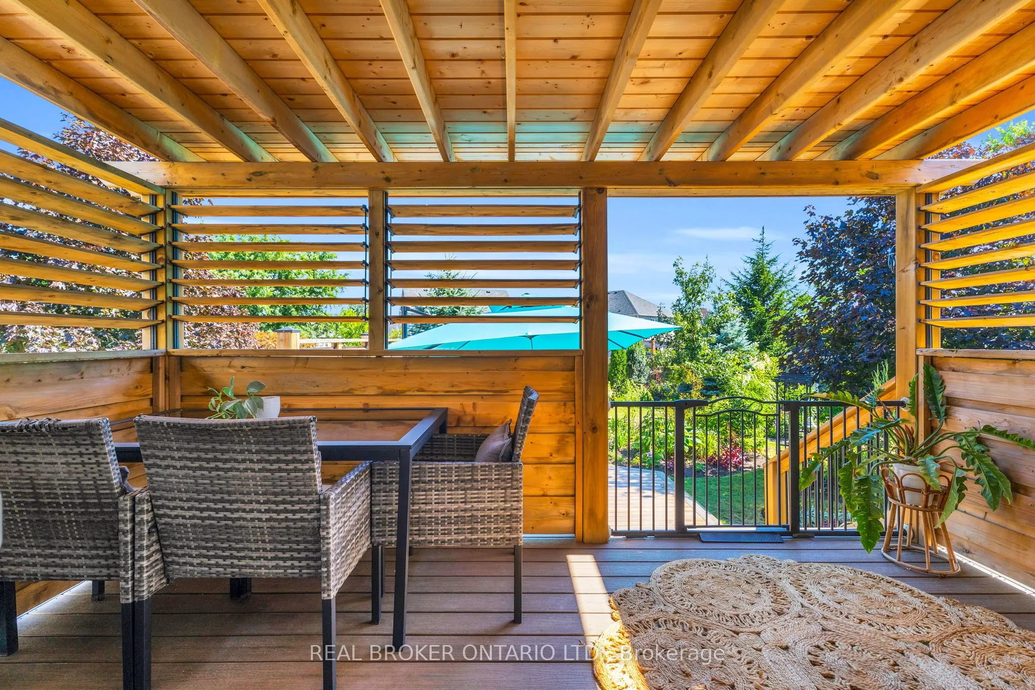 292 Regina Street