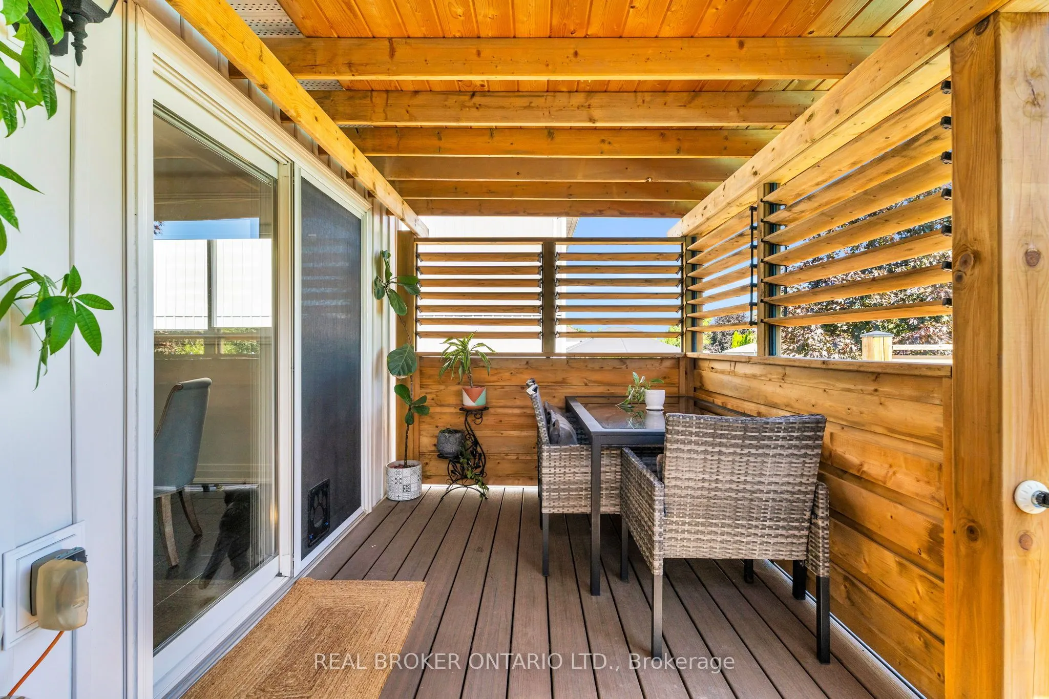 292 Regina Street