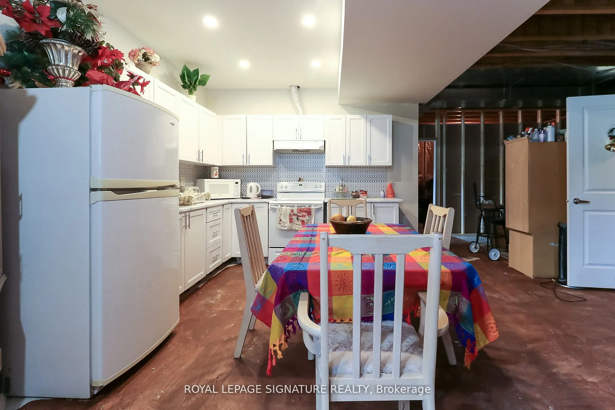48 Allegra Drive