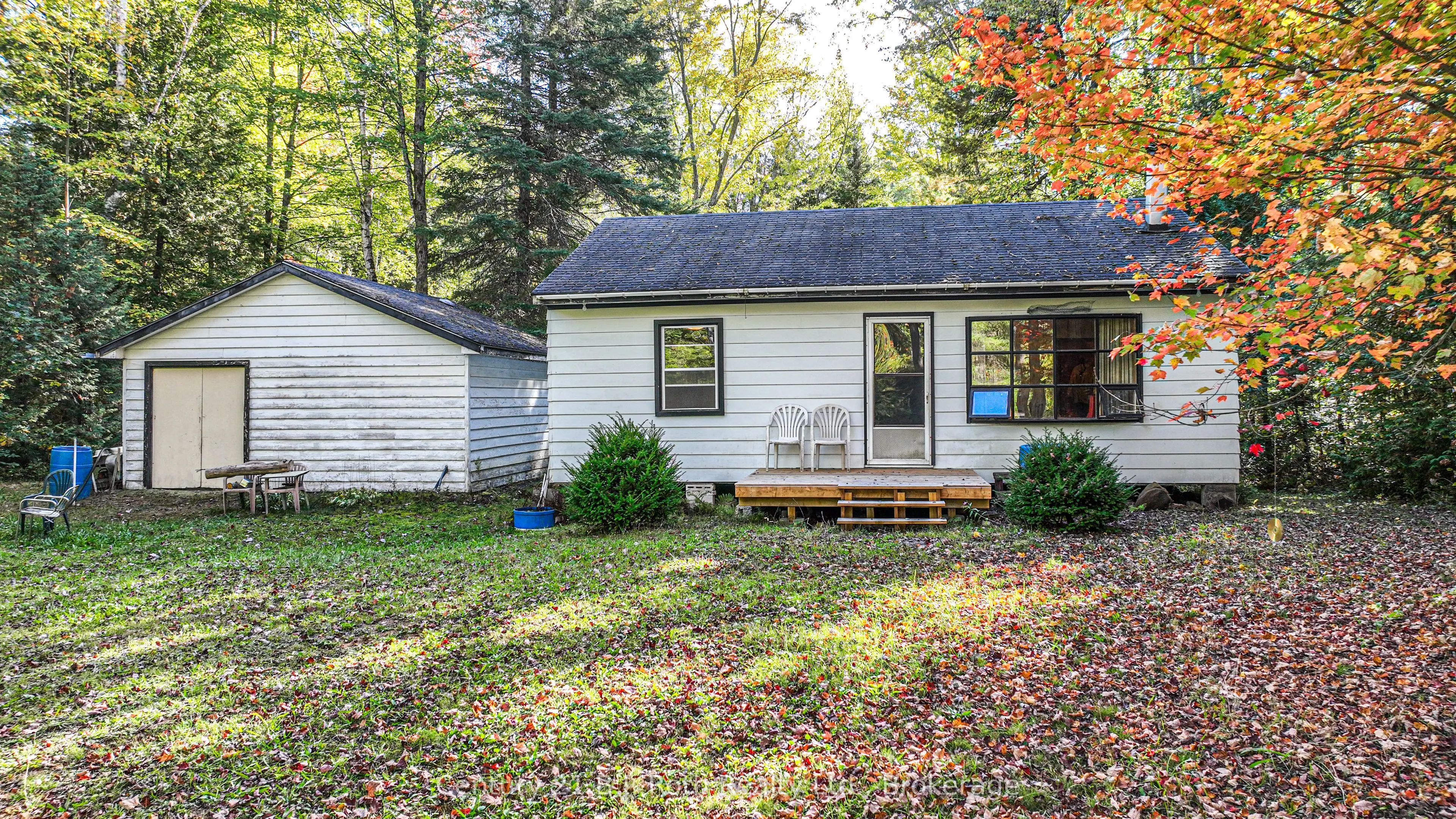 6571 Pioneer Village Lane