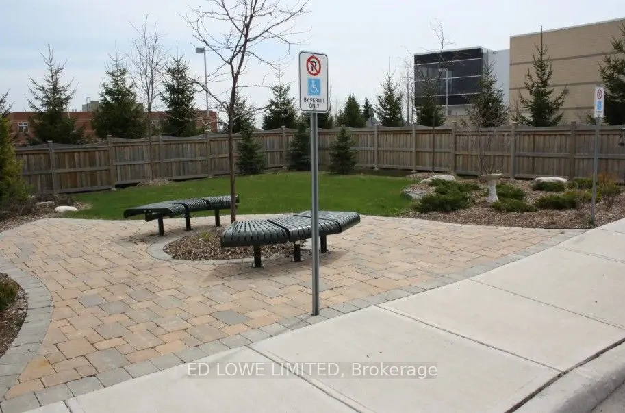 59 ARCH BROWN Court, #E-202