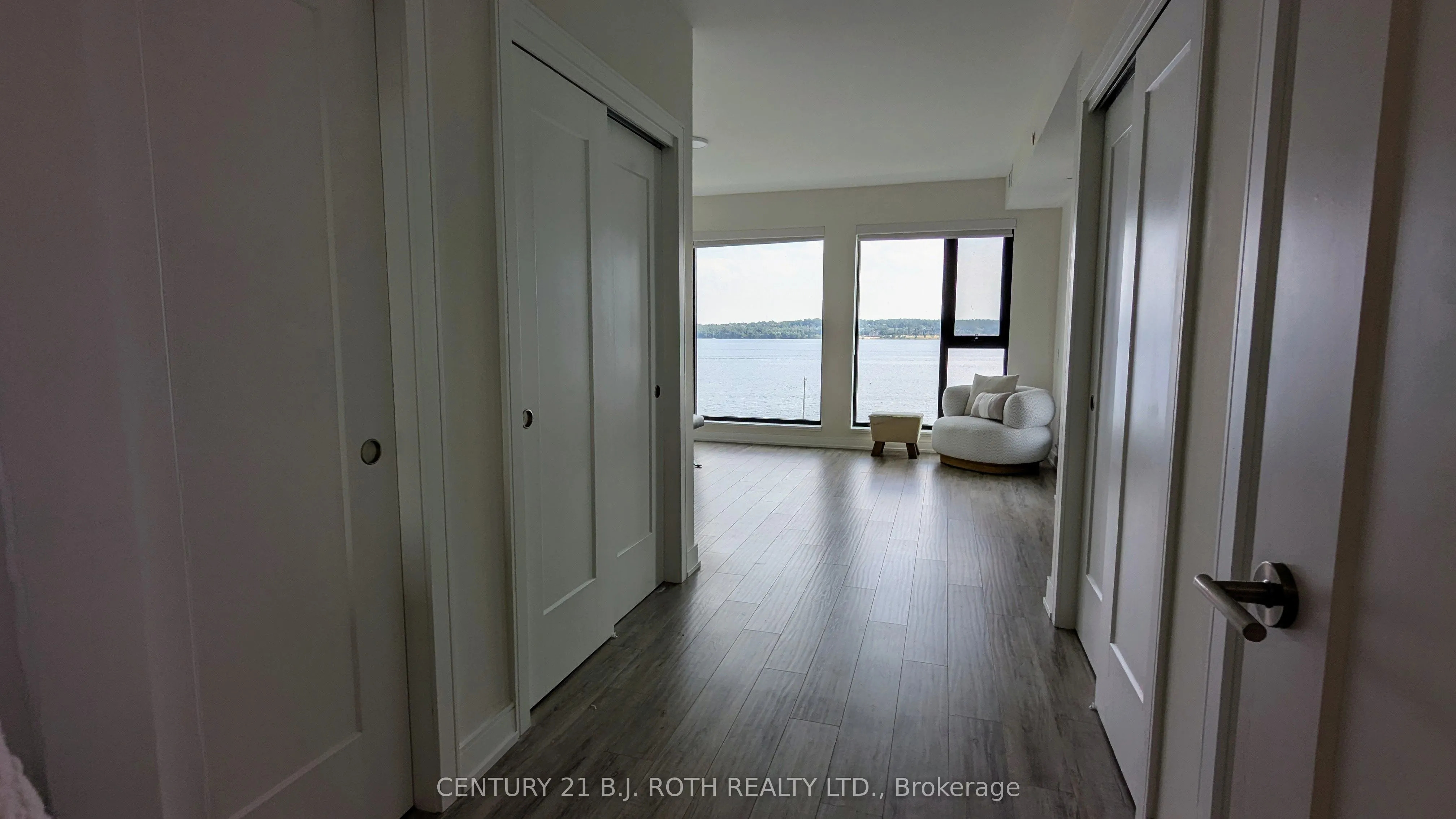 185 Dunlop Street E, #301
