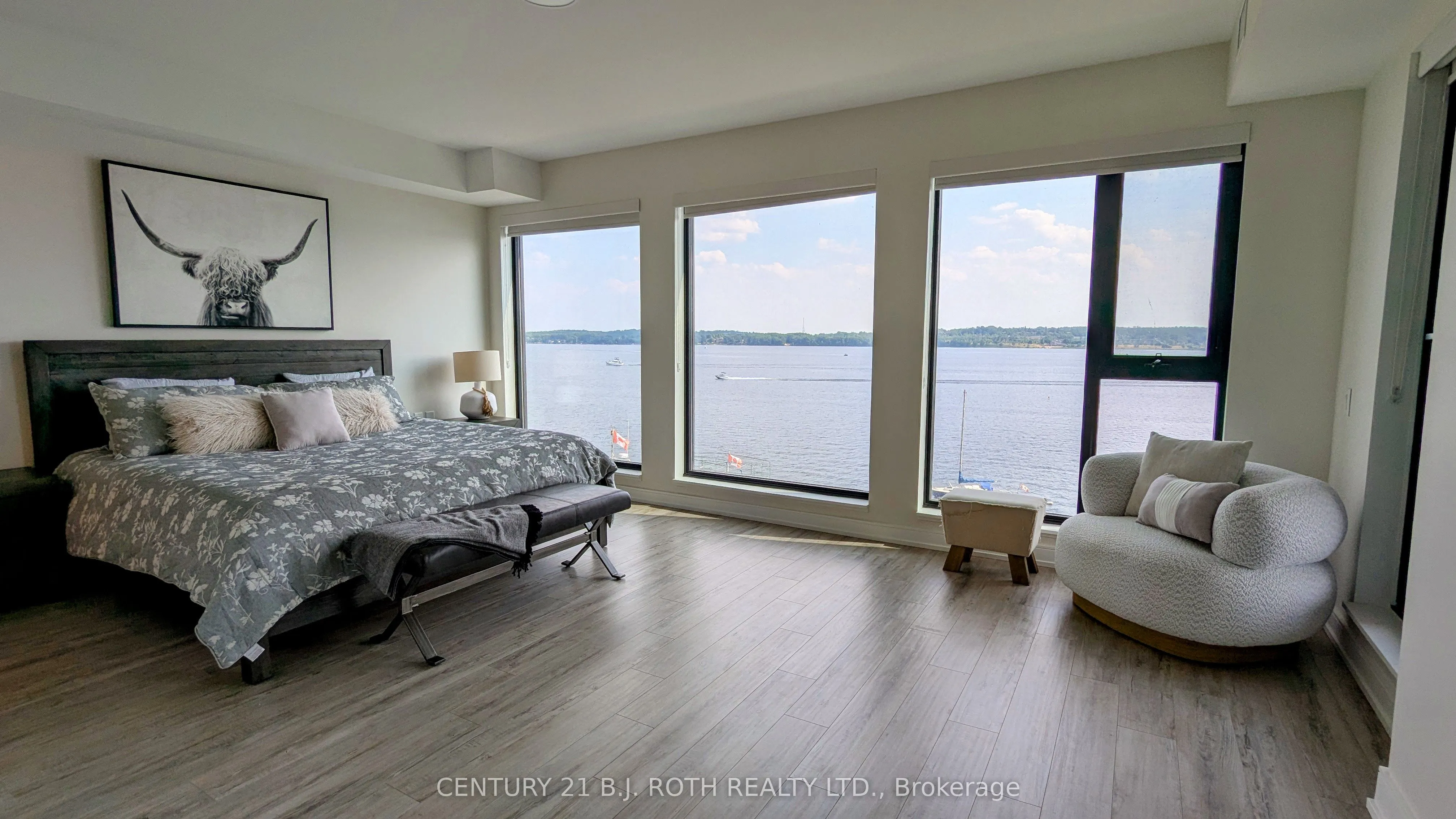 185 Dunlop Street E, #301