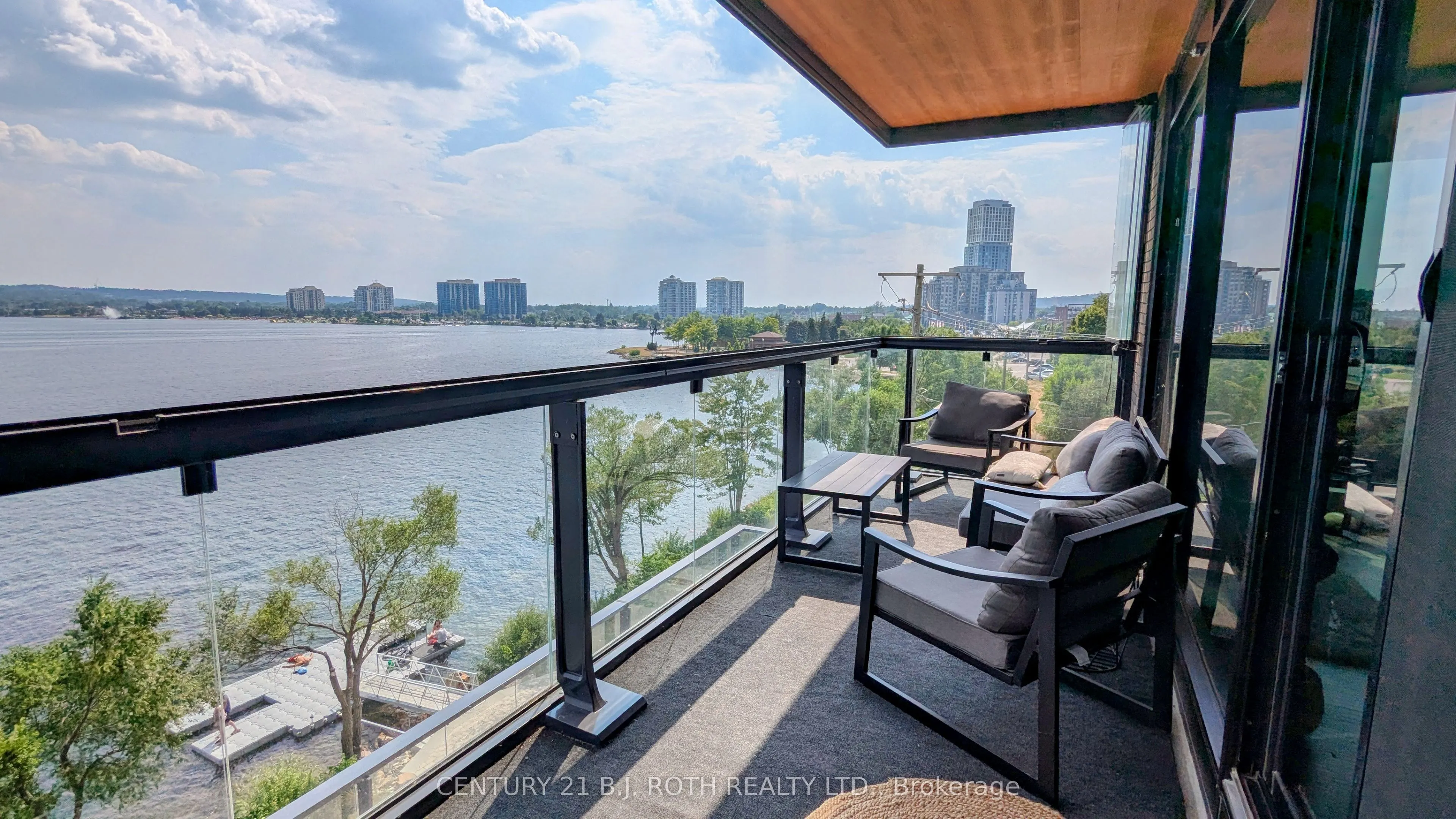185 Dunlop Street E, #301