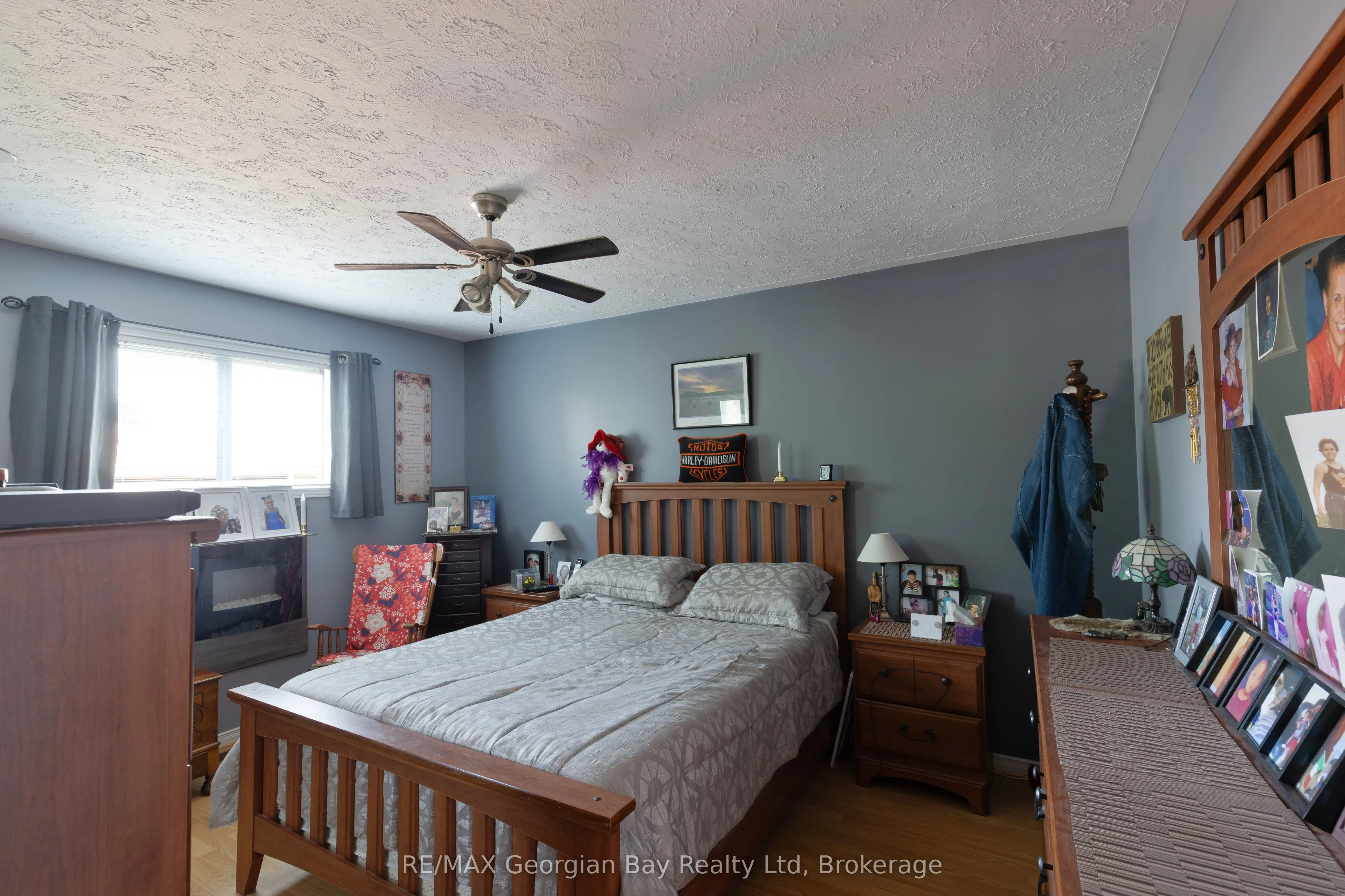 33 Anderson Crescent