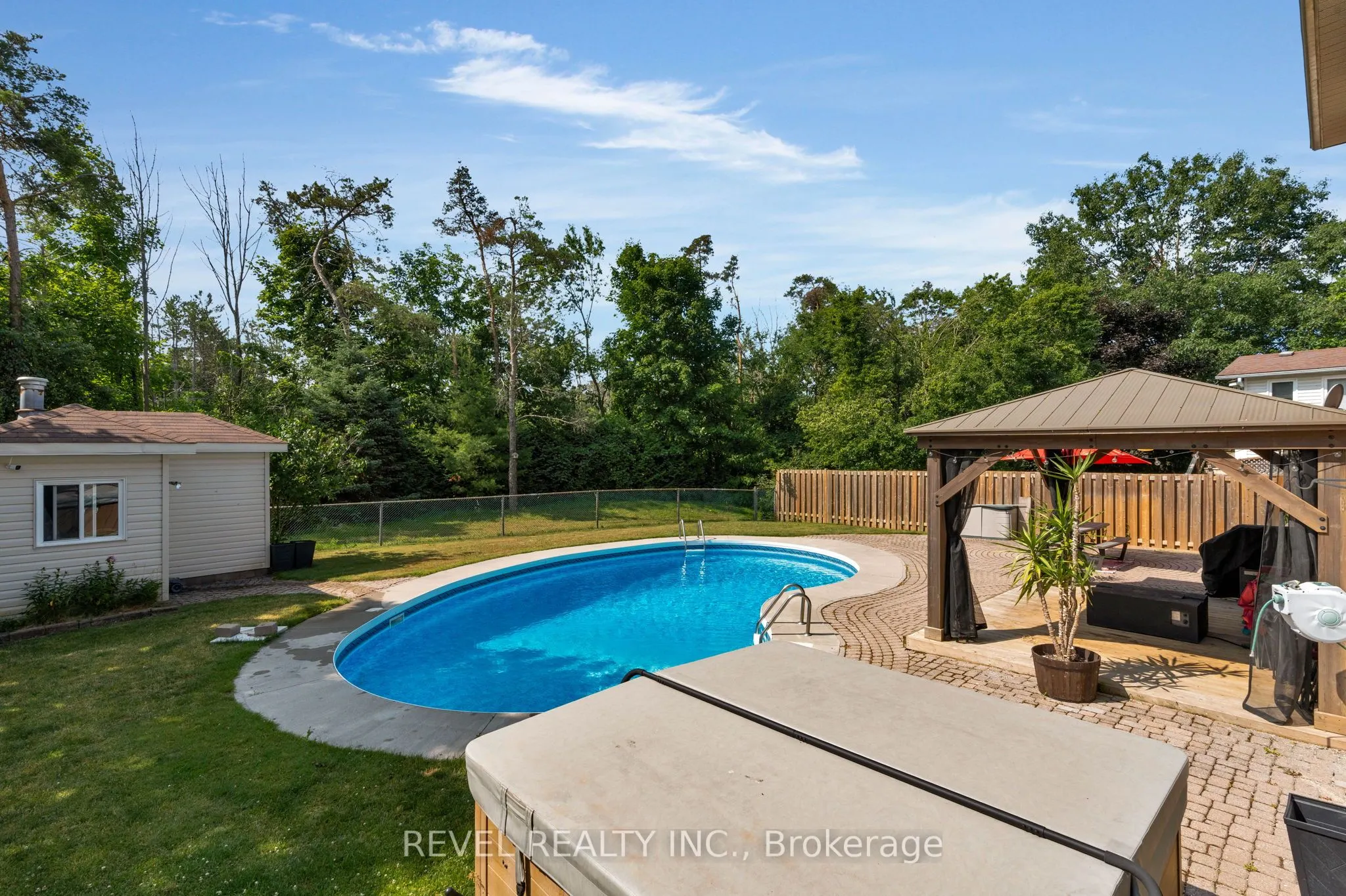 70 Lillian Crescent