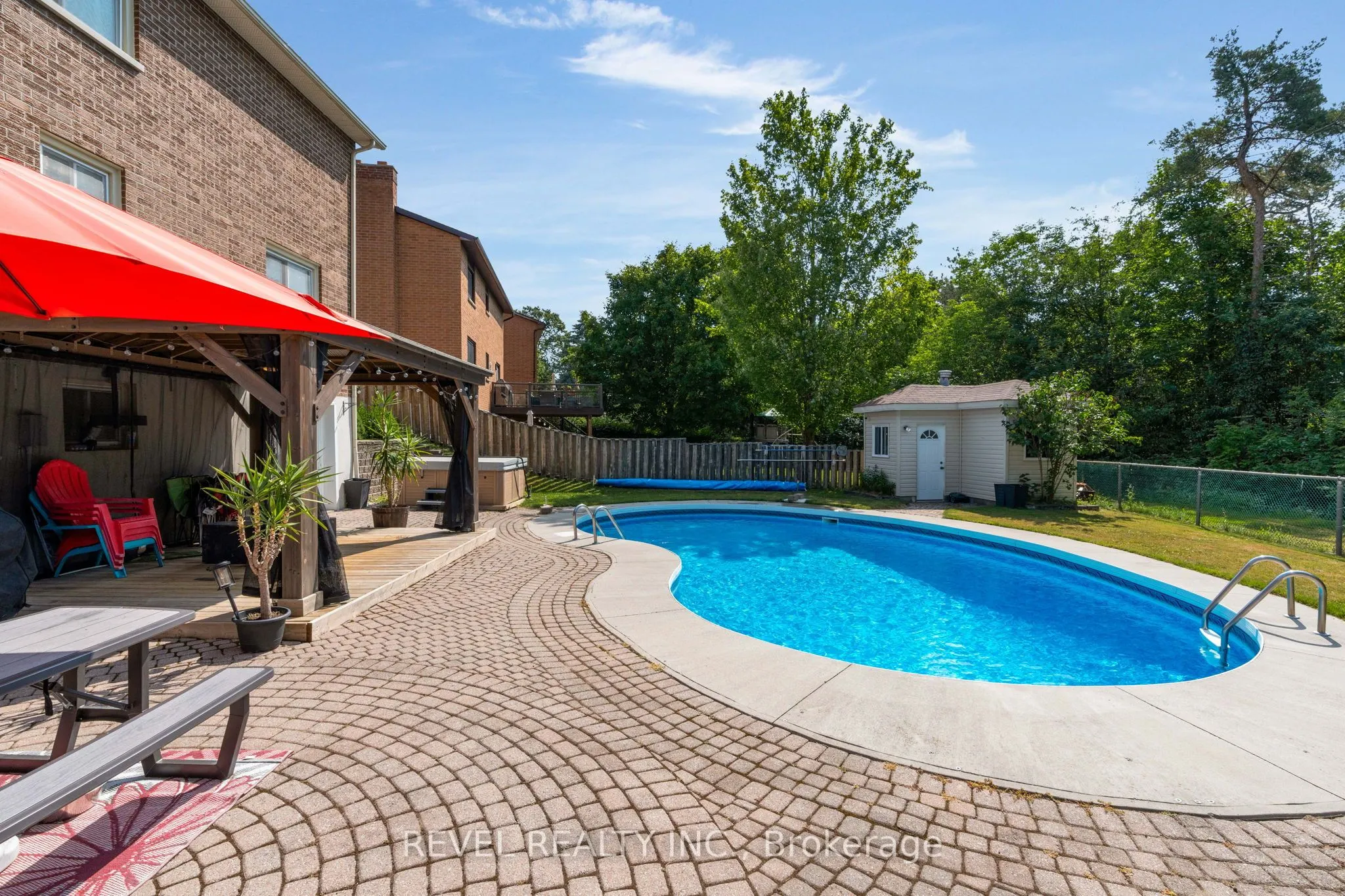 70 Lillian Crescent
