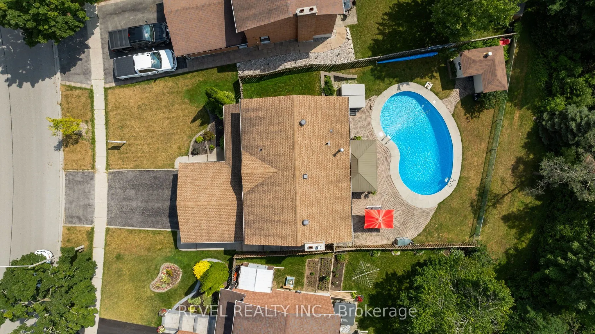 70 Lillian Crescent