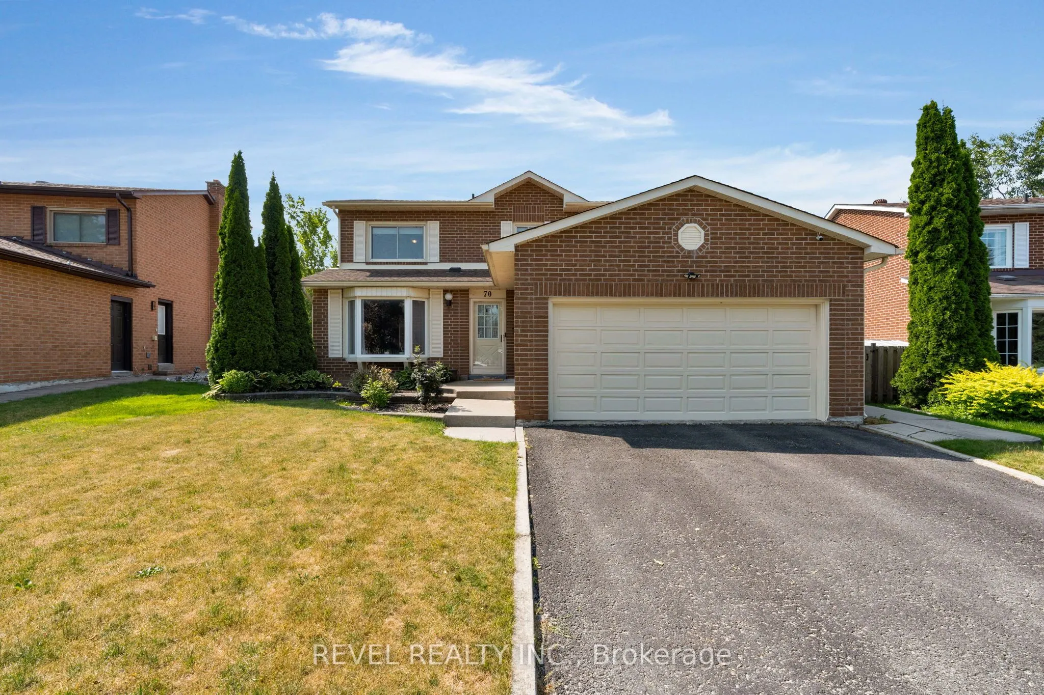 70 Lillian Crescent