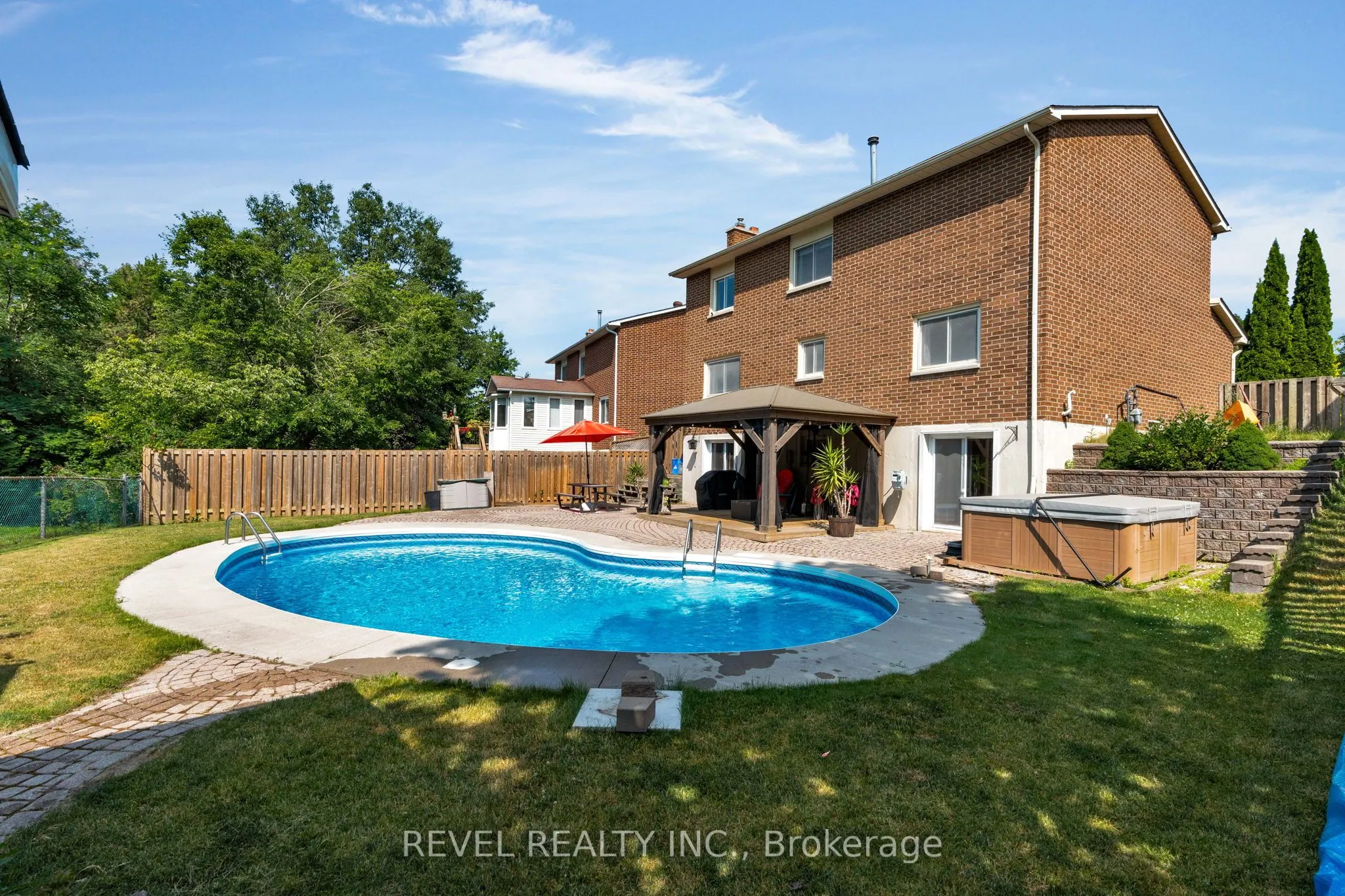 70 Lillian Crescent