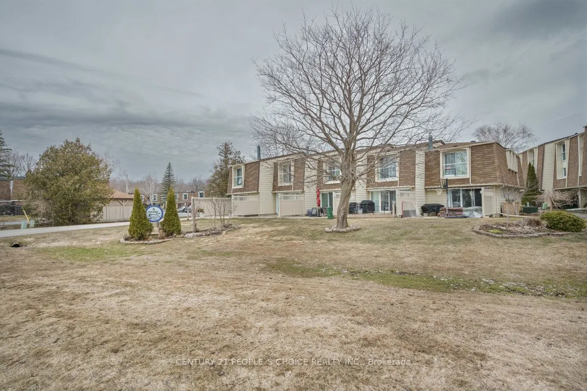4 Paradise Boulevard, #3