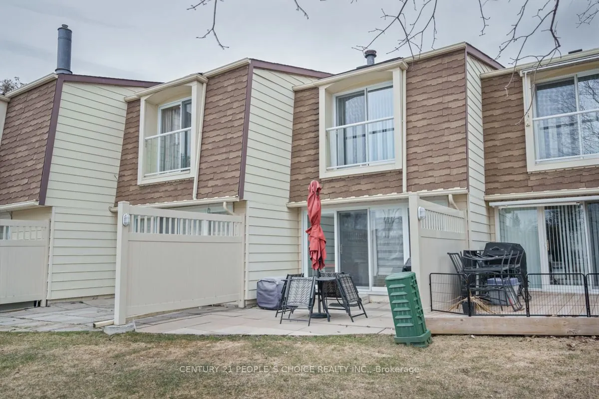 4 Paradise Boulevard, #3