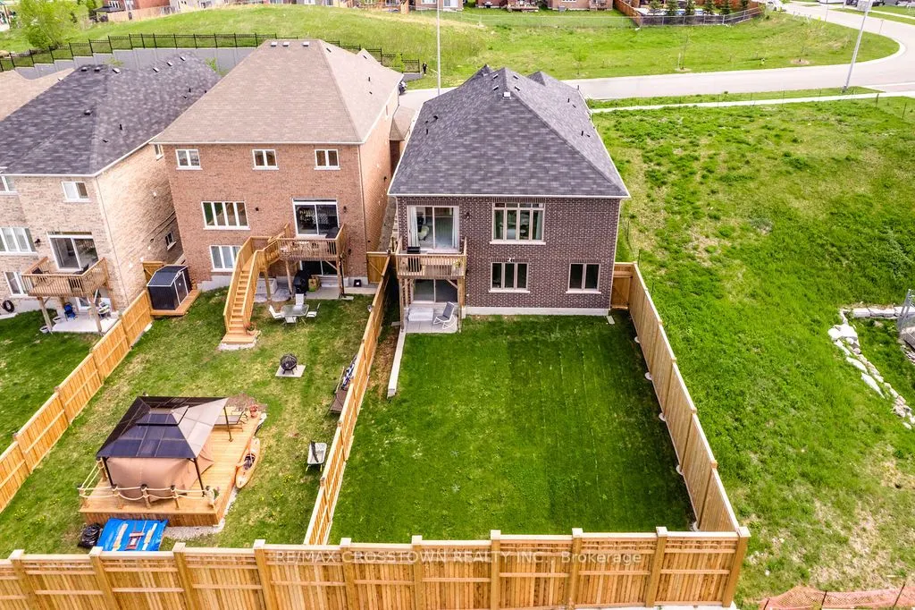 27 Muirfield Drive