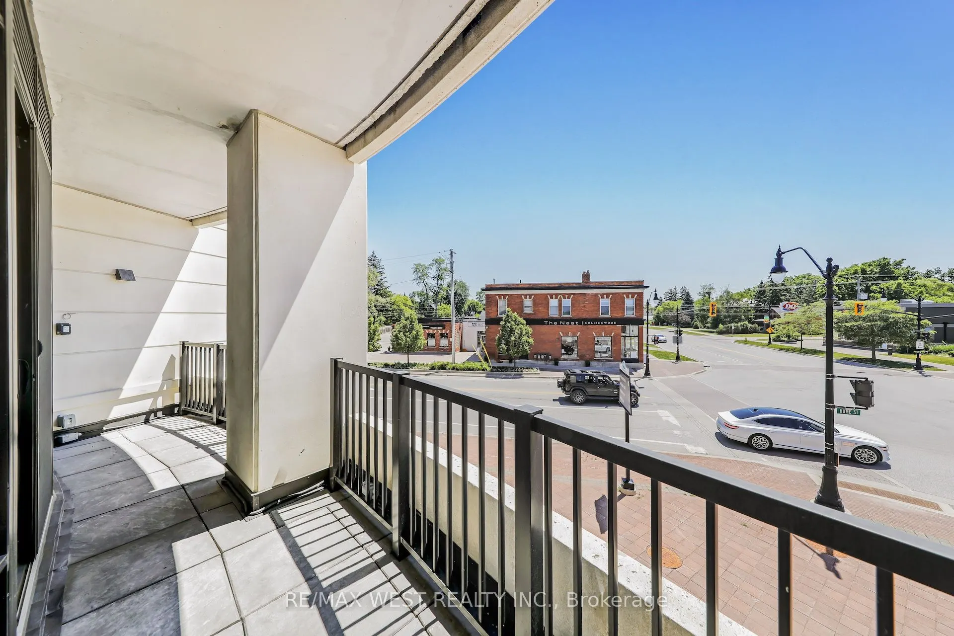 1 Hume Street, #211