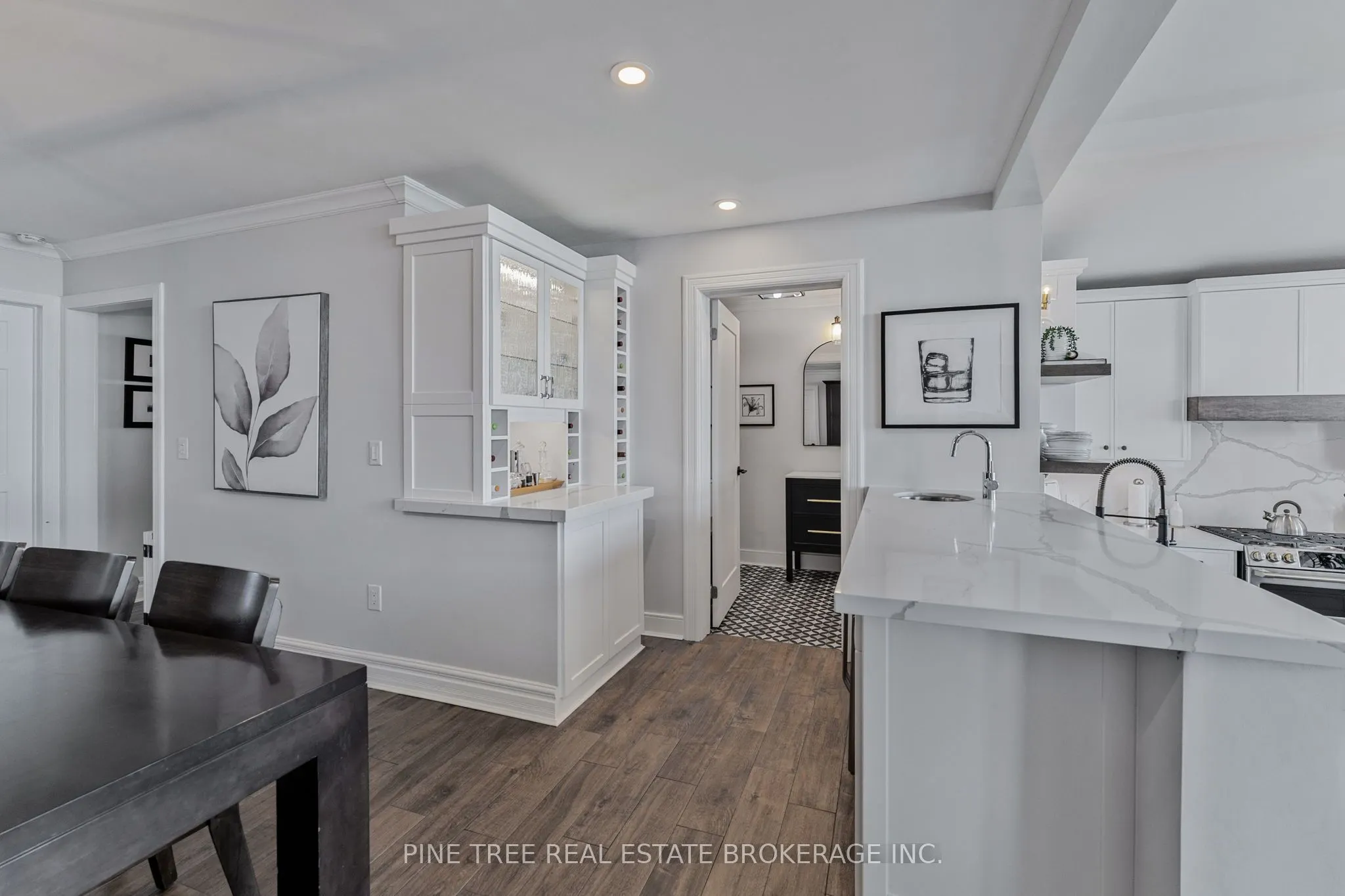 3 Greenwood Forest Road