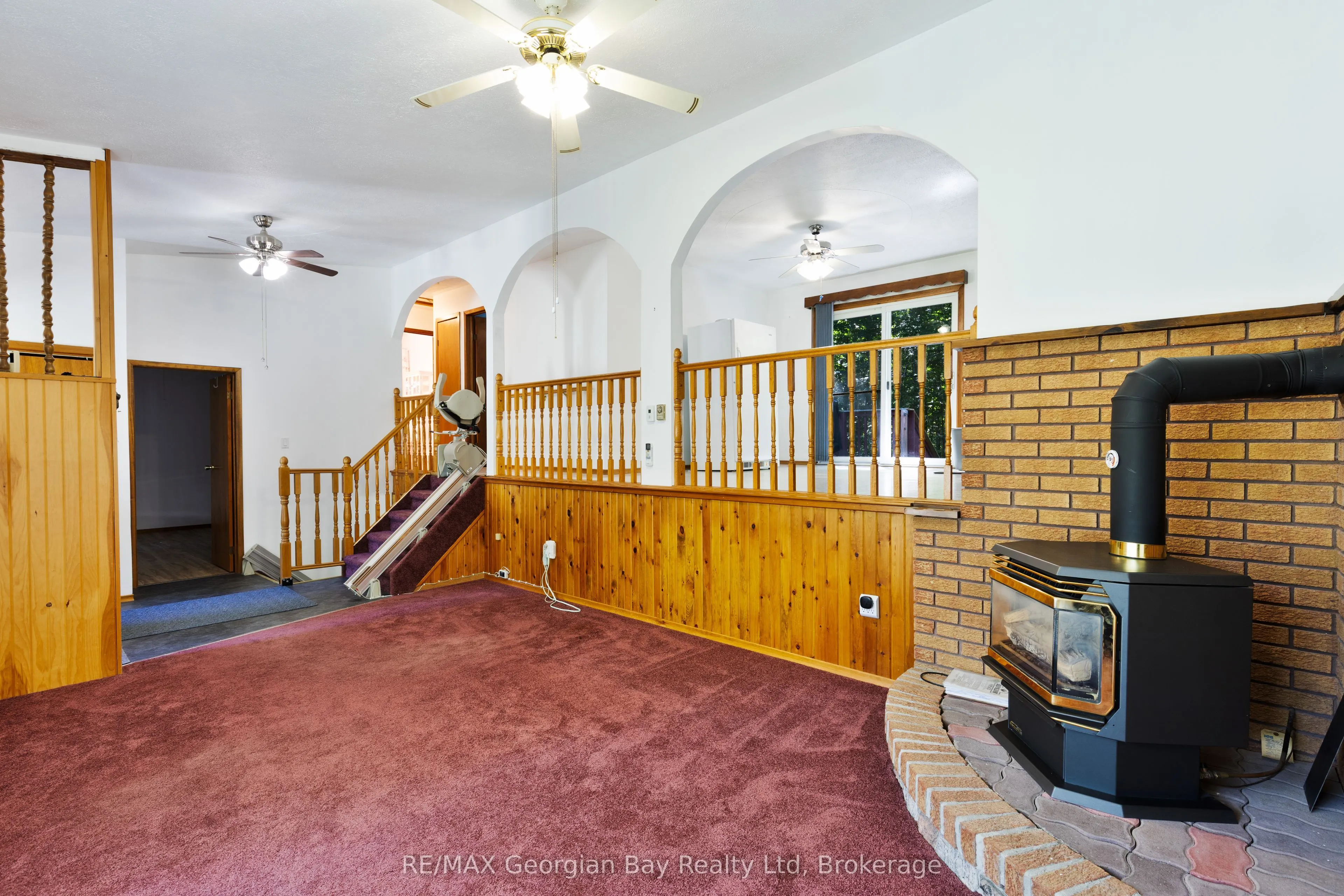 2284 Champlain Road
