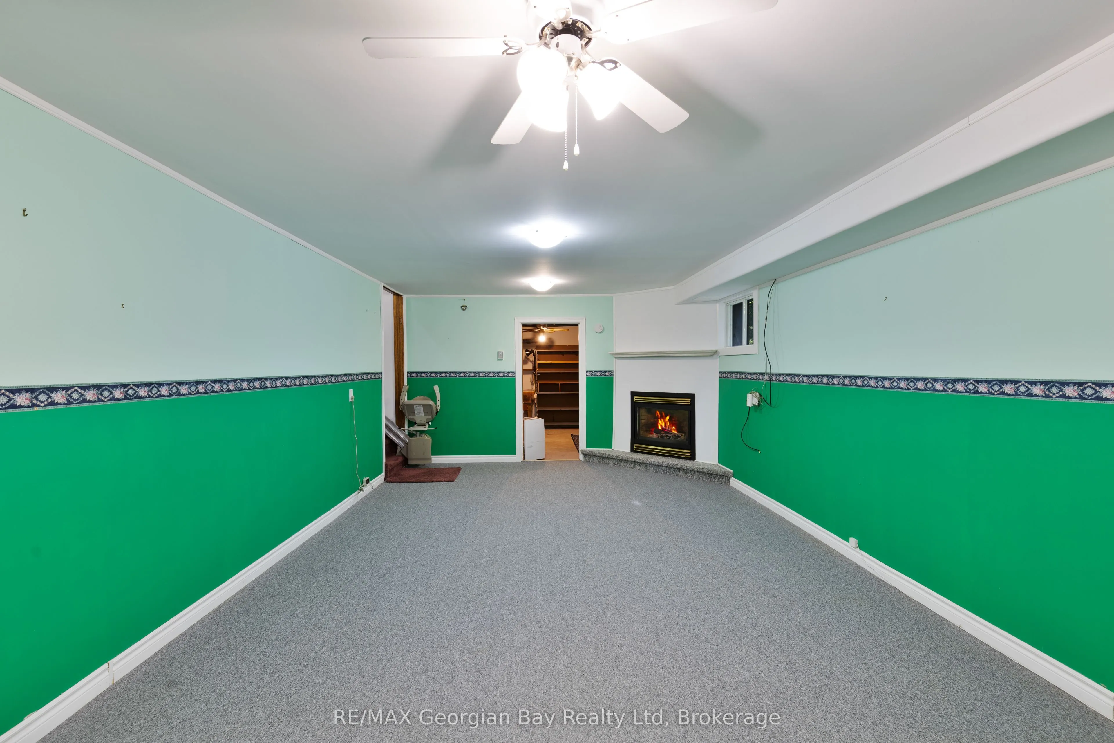 2284 Champlain Road