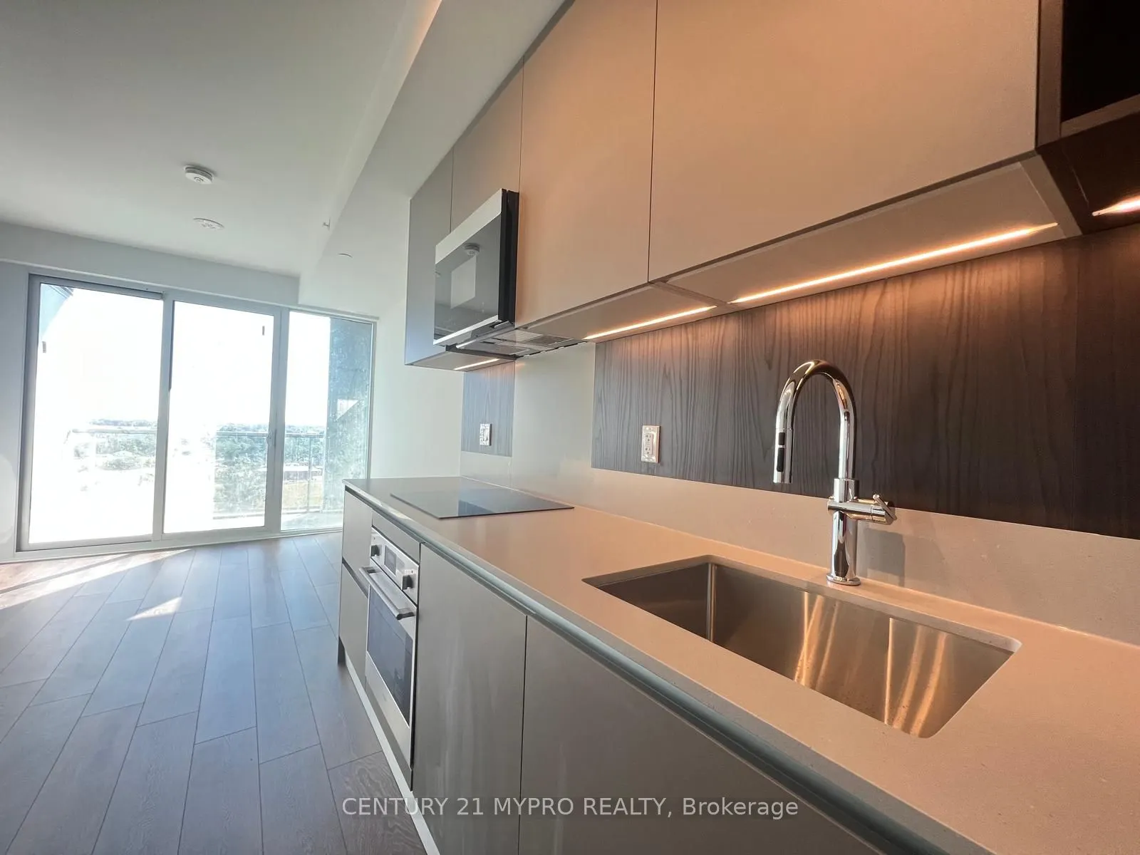 39 Mary Street, #1412
