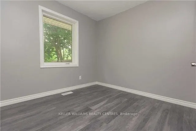 209 WELLINGTON Street E, #Main floor