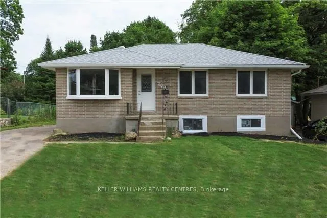 209 WELLINGTON Street E, #Main floor