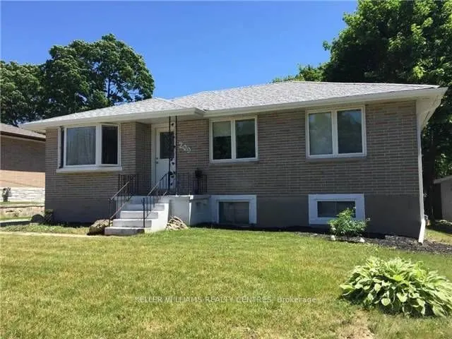 209 WELLINGTON Street E, #Main floor
