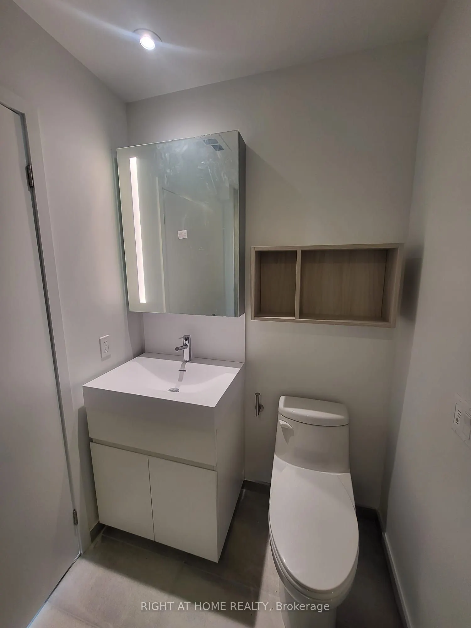 39 Mary Street, #3010