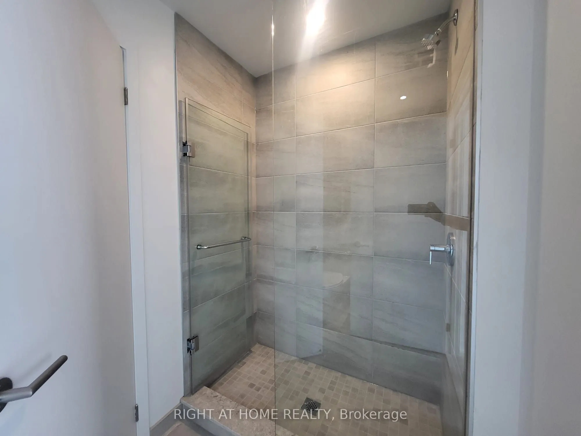 39 Mary Street, #3010