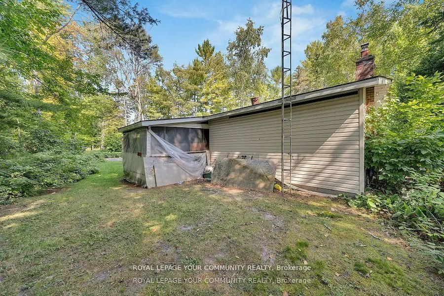 70 39th Street N