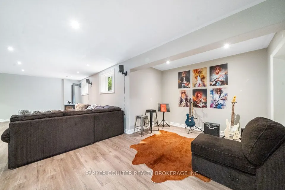 20 Marni Lane