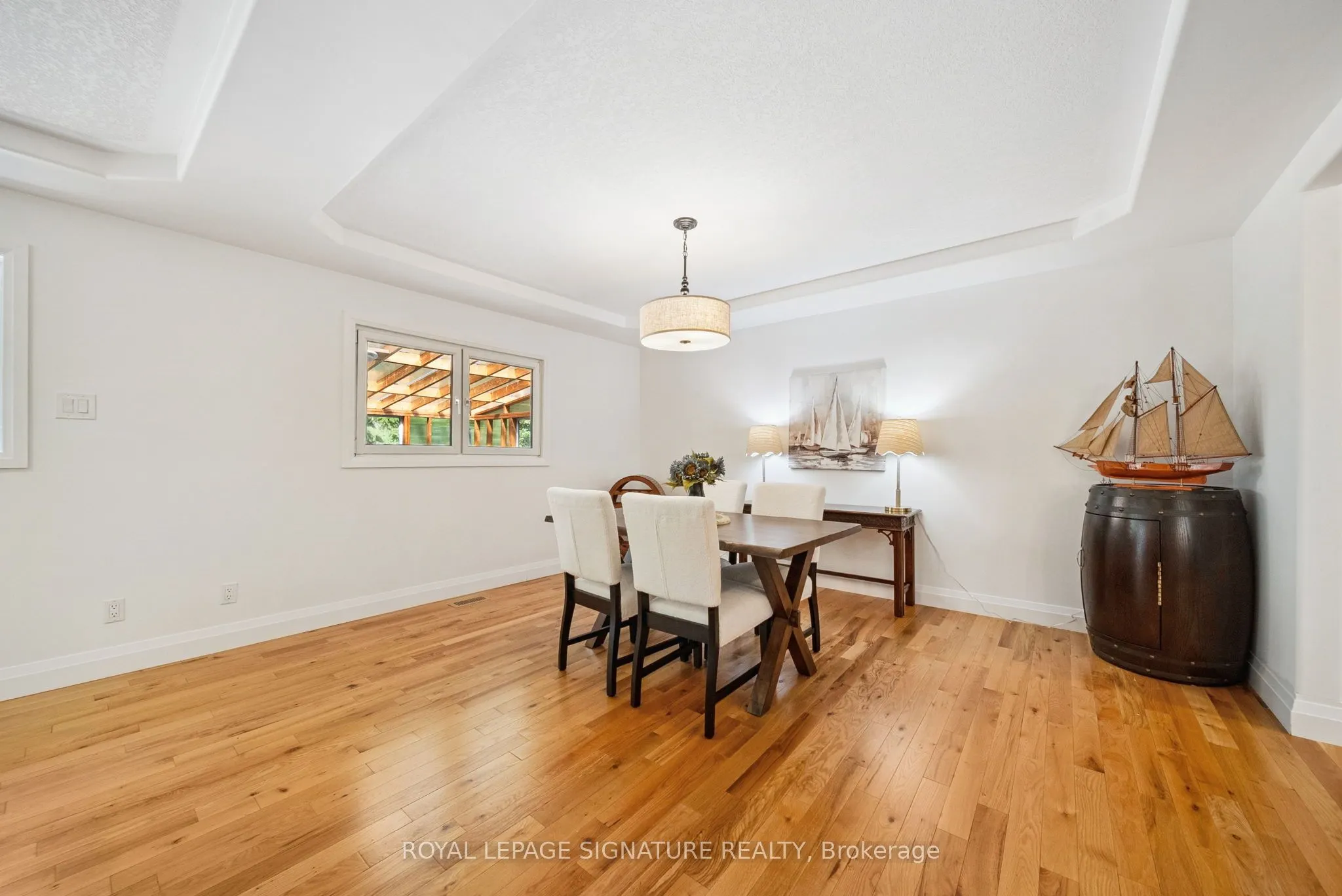 470 Parkview Court