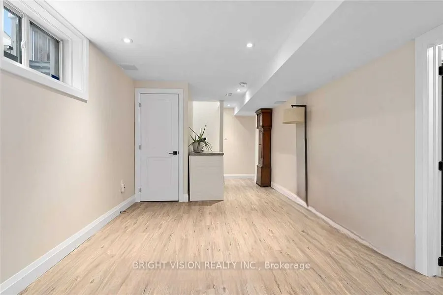 75 Larkin Drive