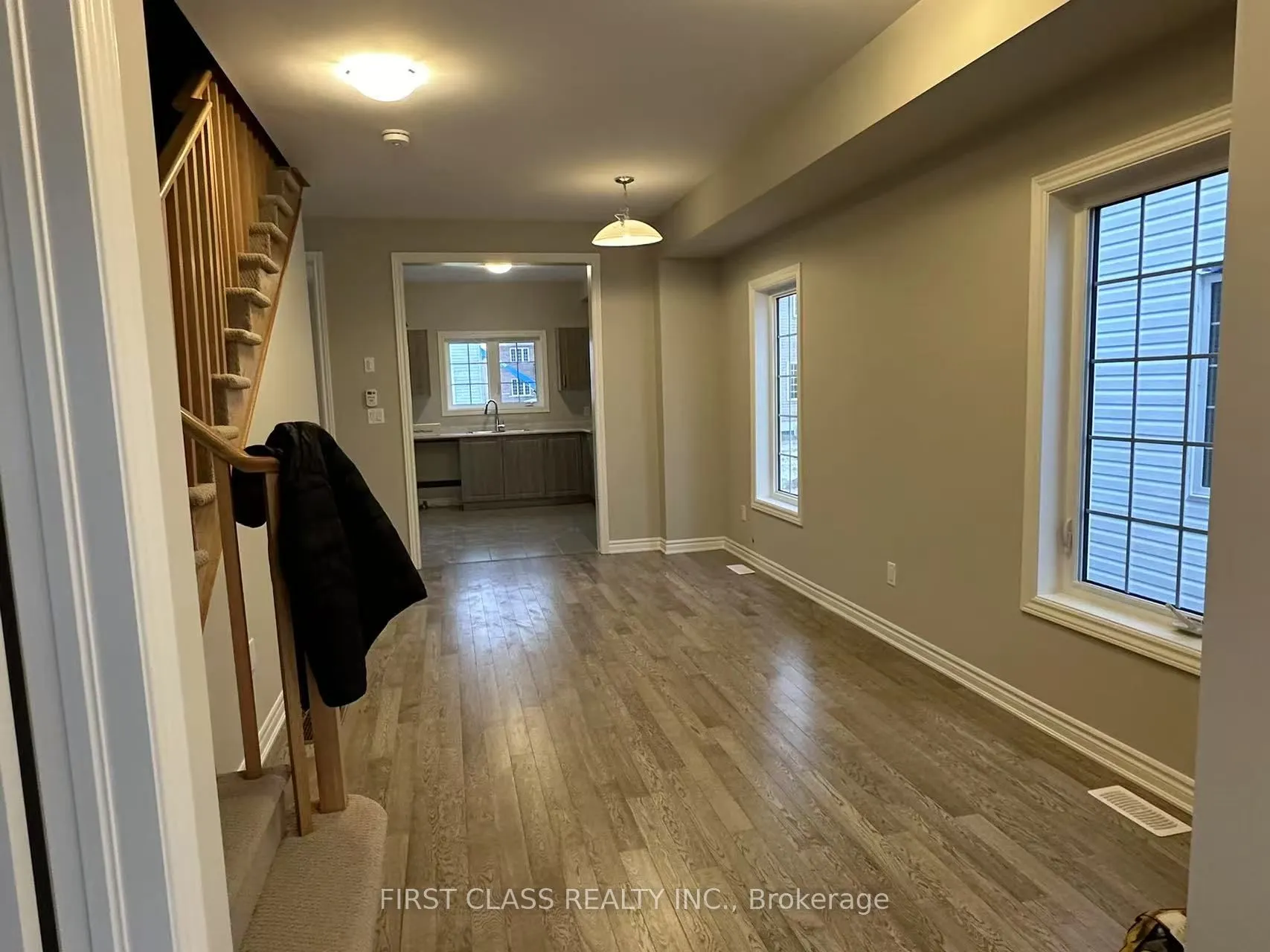 279 Springfield Crescent