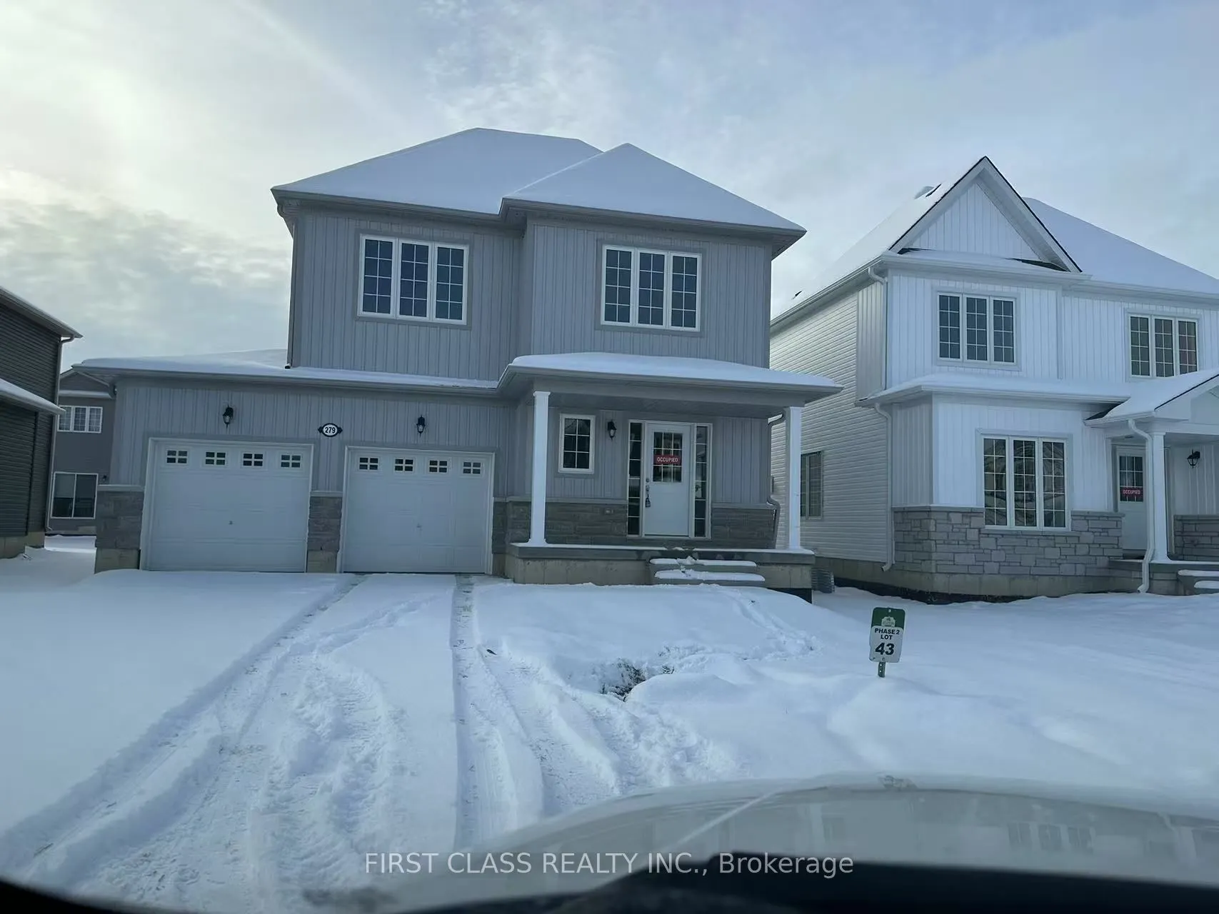 279 Springfield Crescent