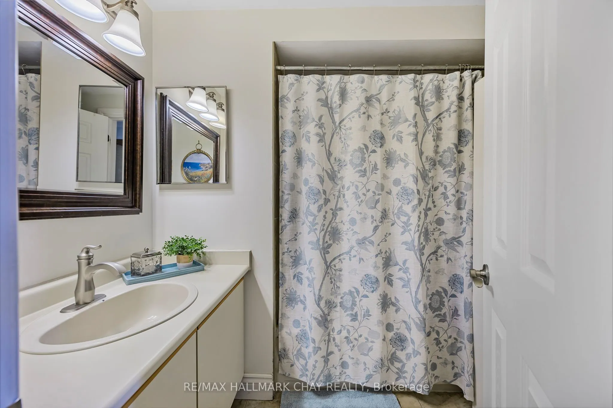 26 Cherry Trail