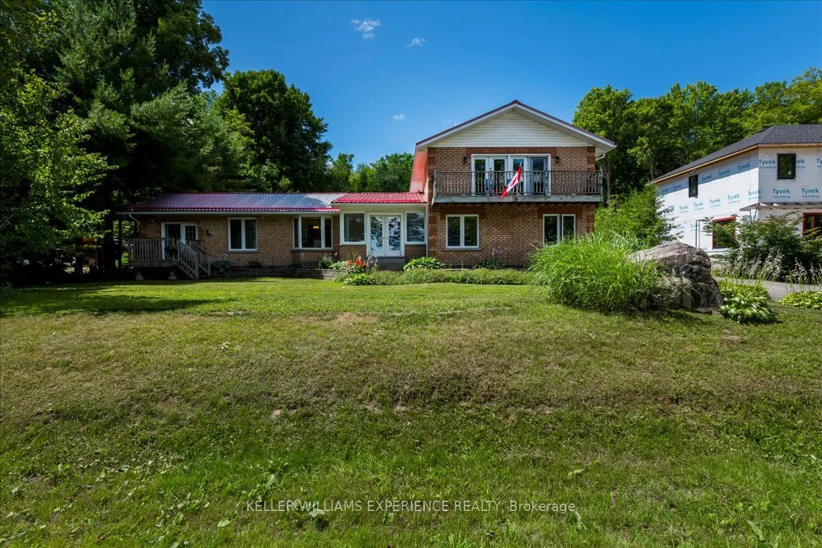 1512 Champlain Road
