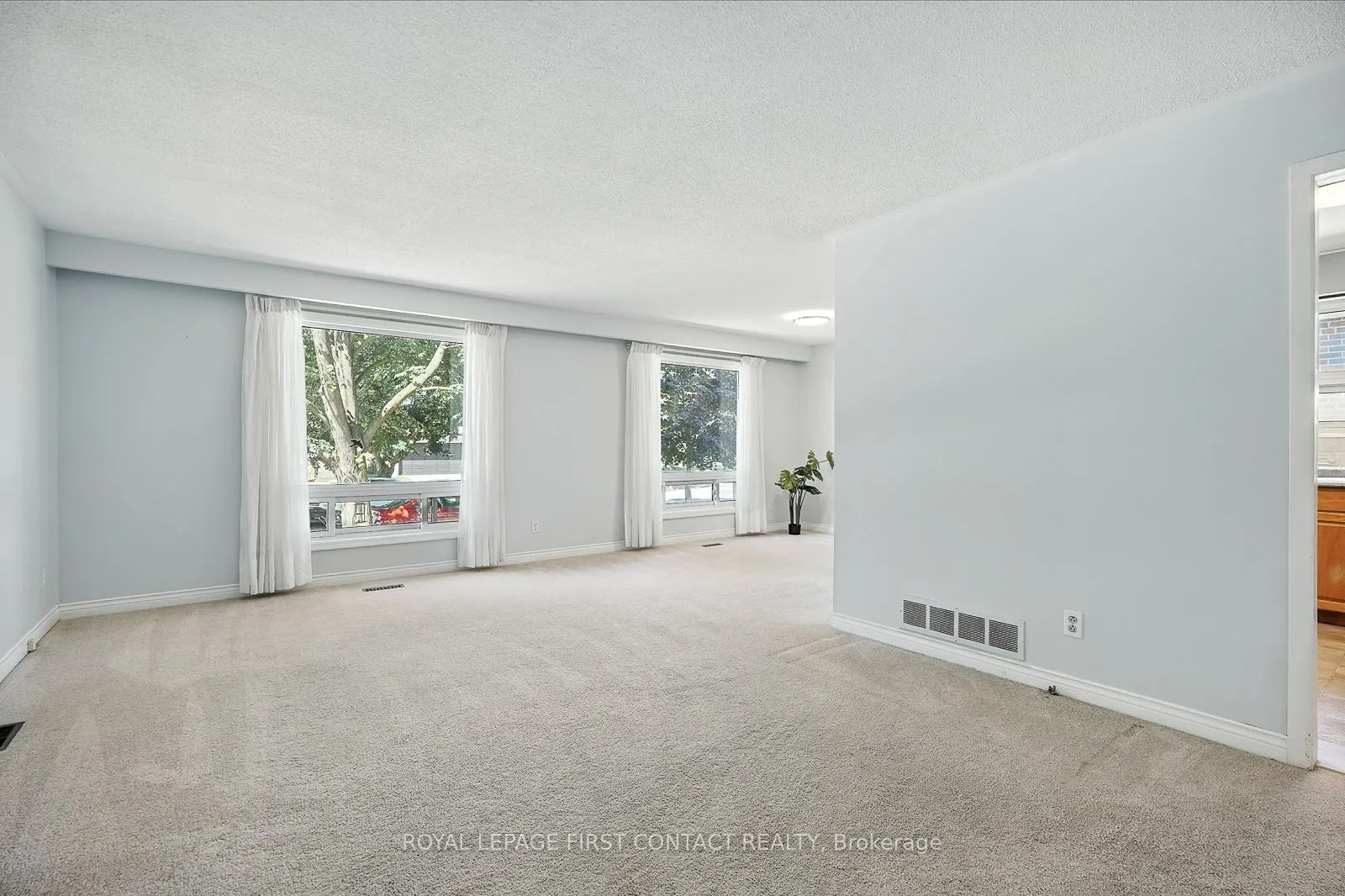 3 Cynthia Court