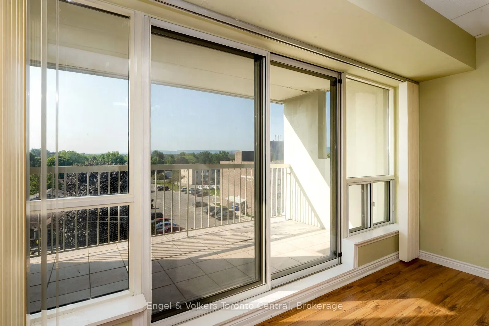 172 Eighth Street, #507