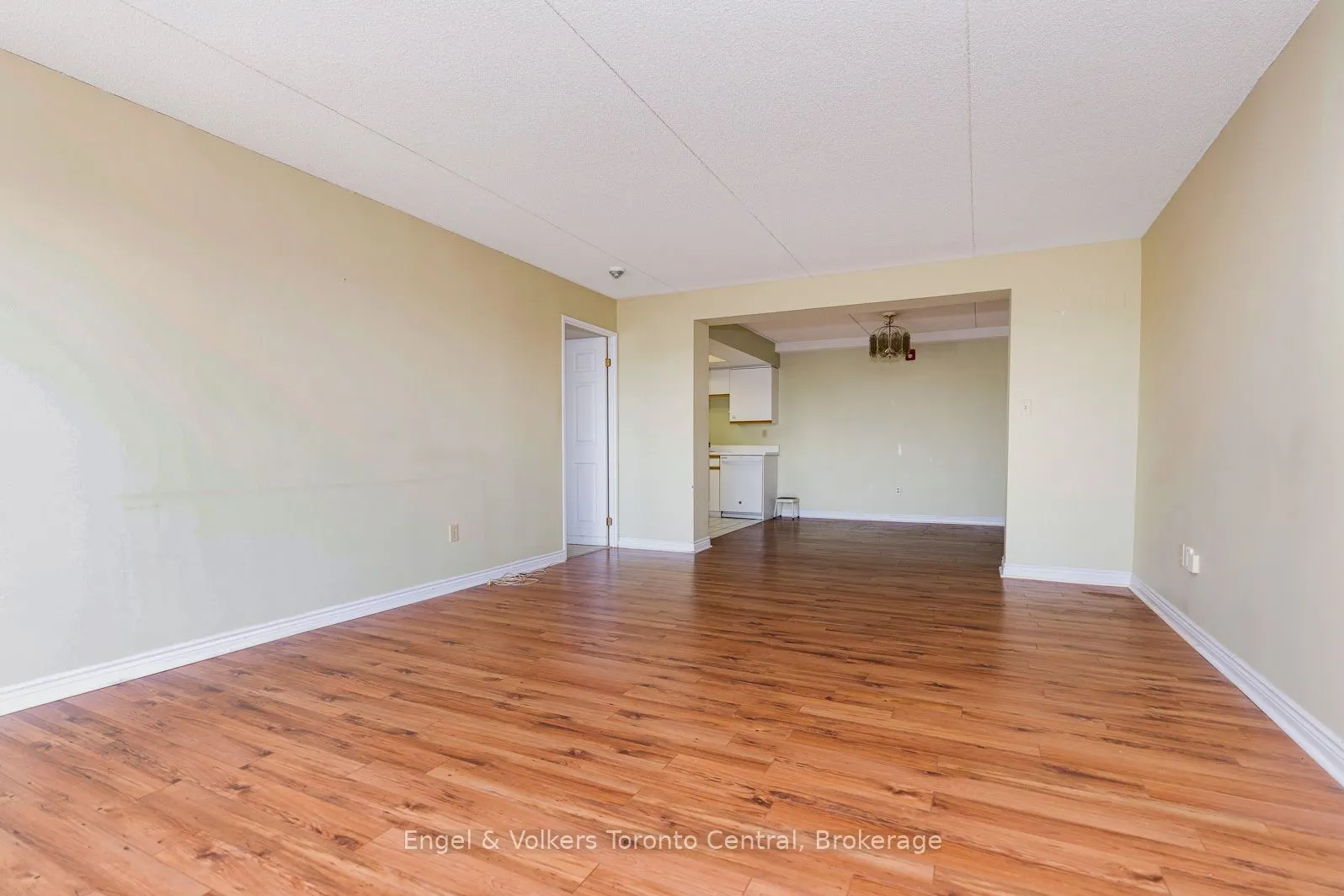 172 Eighth Street, #507