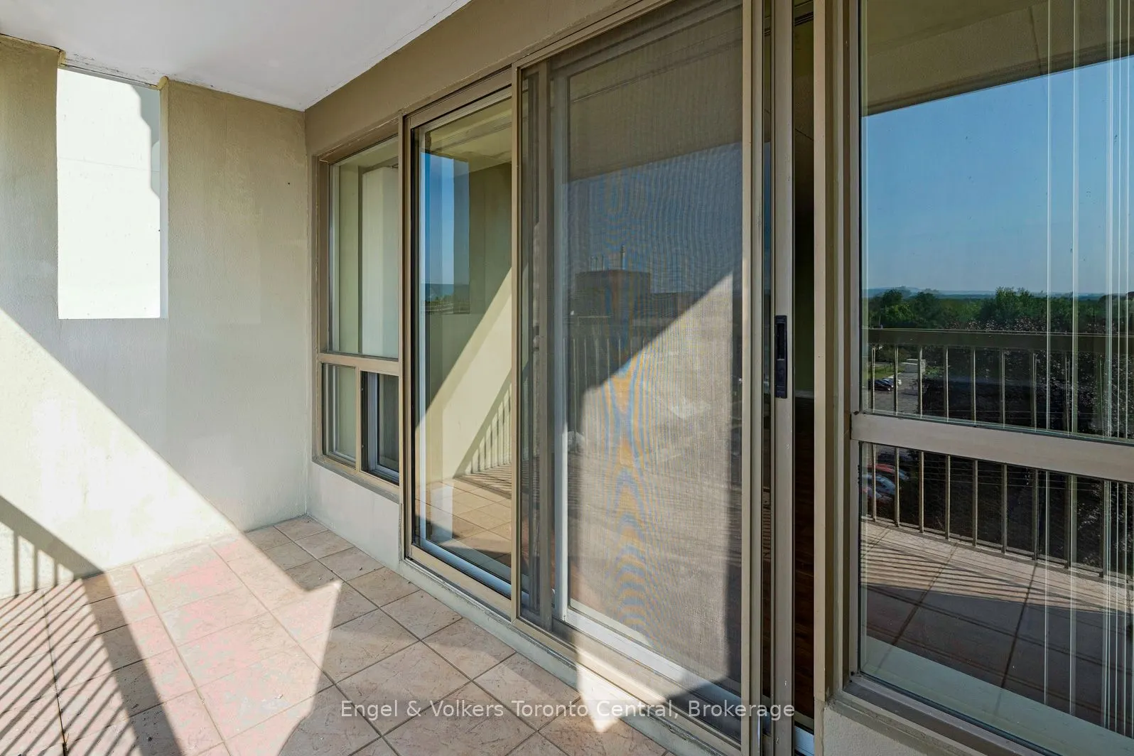 172 Eighth Street, #507