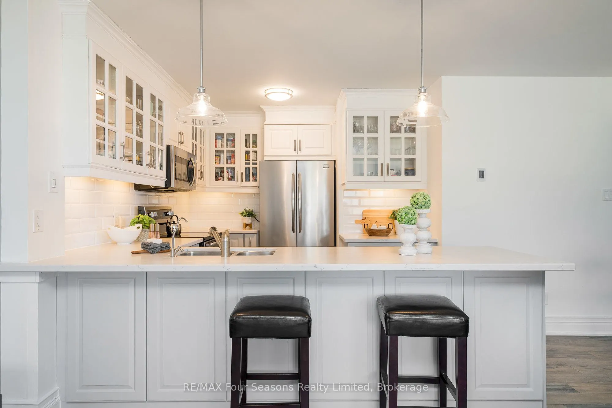 44 Trott Boulevard, #18