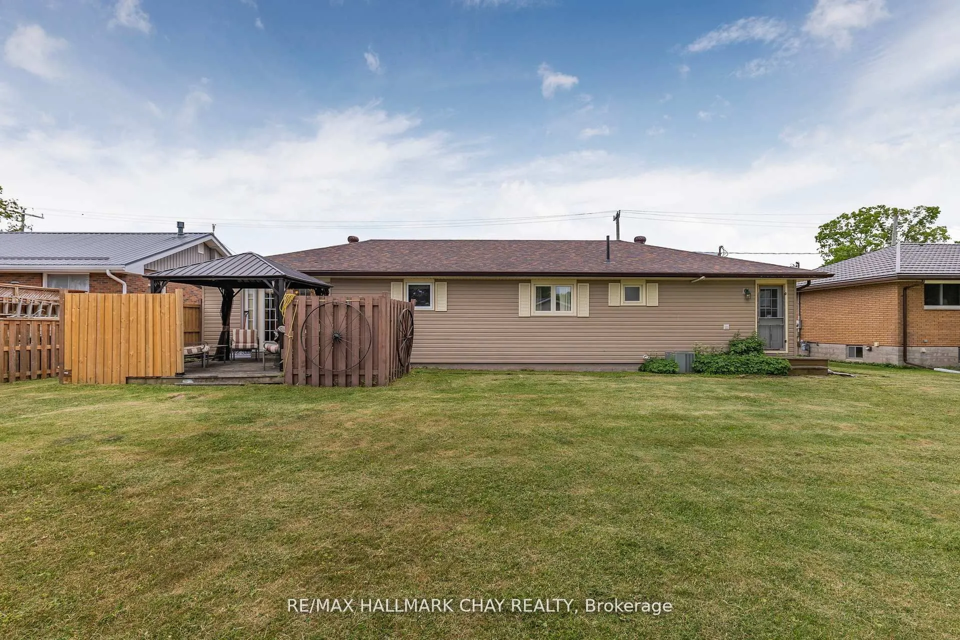 66 Queen Street E