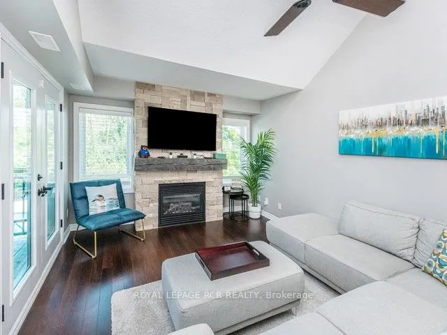 3 Brandy Lane Drive, #302