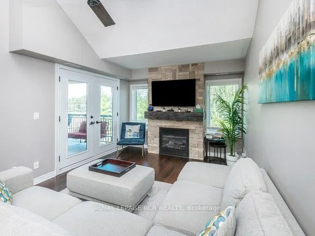 3 Brandy Lane Drive, #302