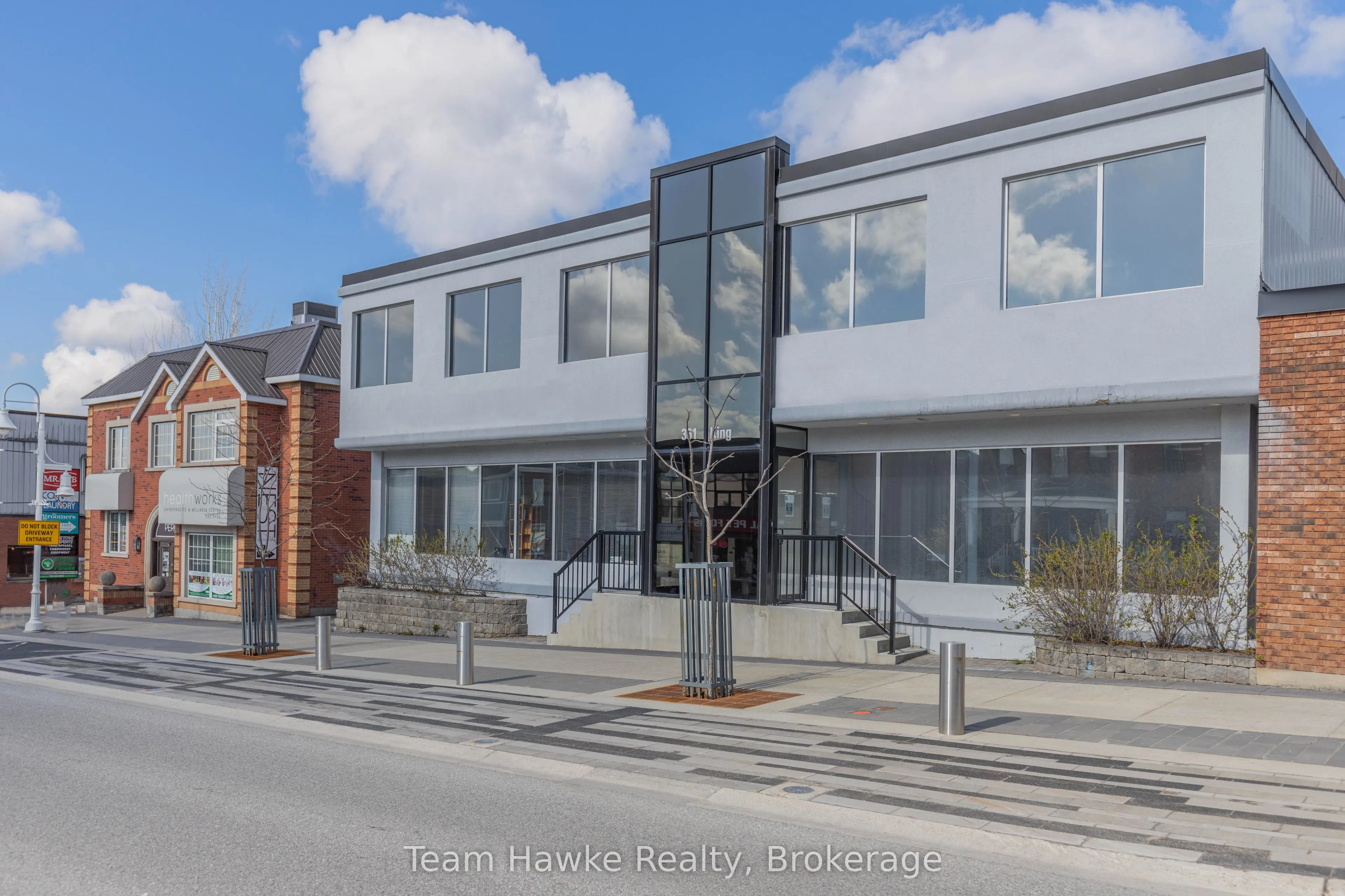 361 King Street, #2W